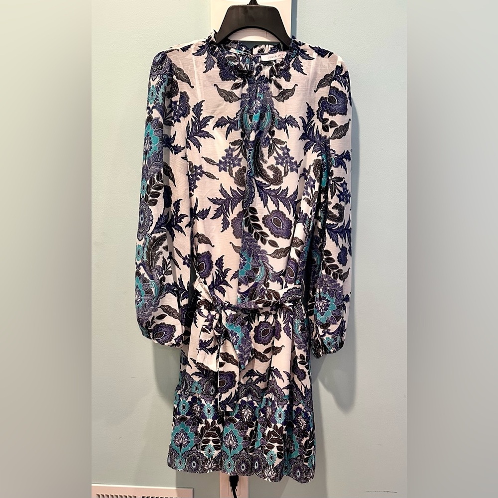 Julia Jordan Long Sleeve Floral Dress in Blue and Black